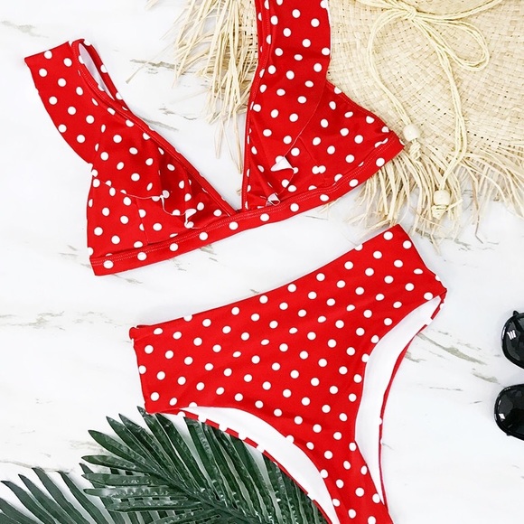 Red polka dot bikini - Picture 4 of 6